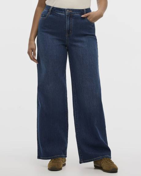 Wide-Leg Mid-Rise Jean