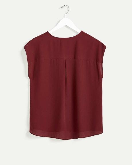 Short Sleeve Crew Neck Blouse with Chest Pocket