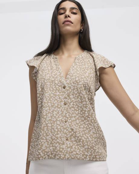 Blouse boutonnée à manches courtes à volants et col fendu