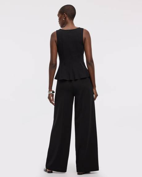 Sleeveless Boat-Neck Peplum Top