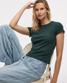 T-shirt ajusté et côtelé à col rond