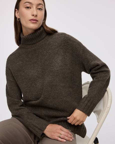 Long-Sleeve Turtleneck Pullover