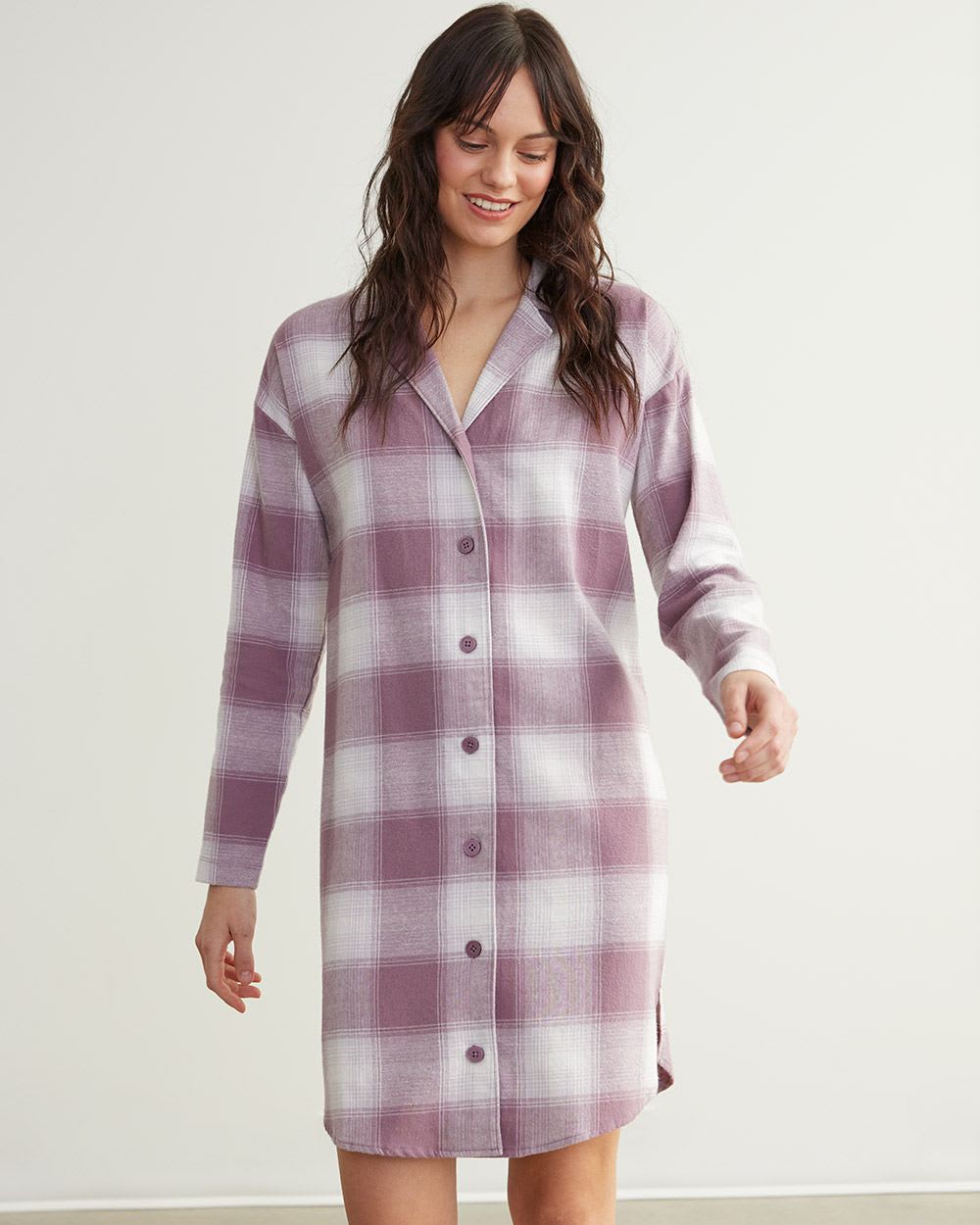 Long Flannel Nightdress, R Line