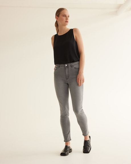 Skinny-Leg High-Rise Jean, Signature Soft