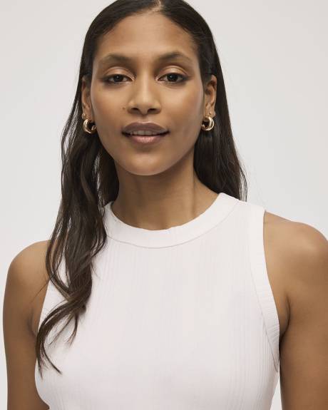 Camisole ajustée et côtelée à col rond