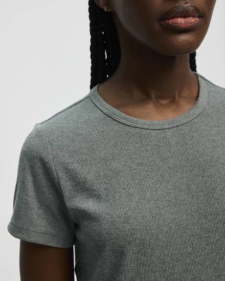 T-shirt c&ocirc;tel&eacute; &agrave; col rond et manches courtes - Dry-Lux (MD) Hyba