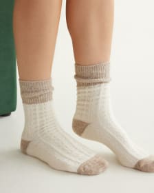 Cable-Stich Socks with Metallic Fibres