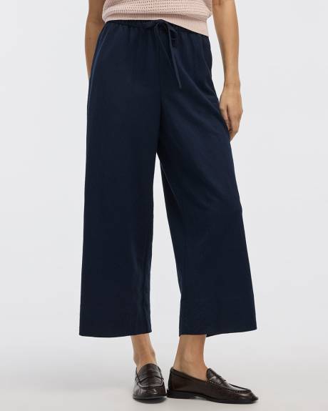 Wide-Leg Cropped Piqu&eacute; Pant - Petite