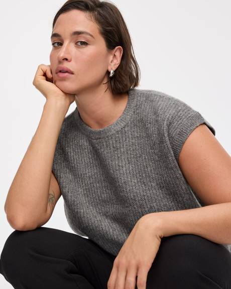 Veste en tricot sans manches à col rond