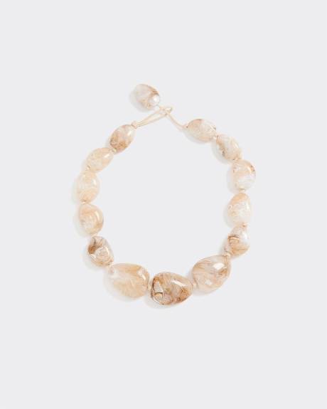 Collier court avec pierres en acrylique