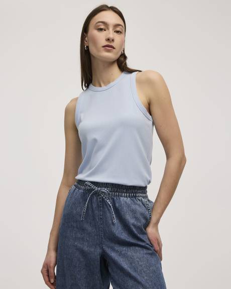 Crew Neck Tank - R Essentials