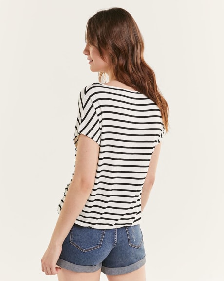 Extended Sleeve Striped Tee with Front Tie
