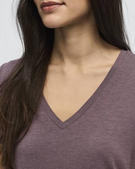 T-shirt &agrave; col V - R Essentials