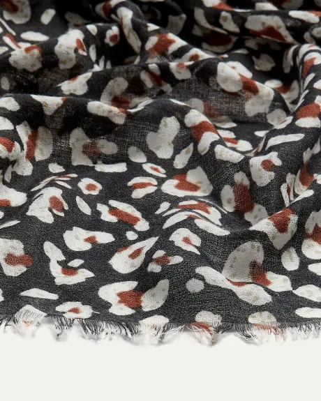 Scarf with Animal Print