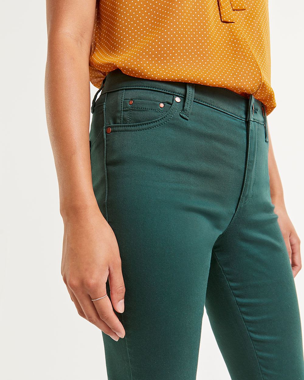 reitmans sculpting jeans