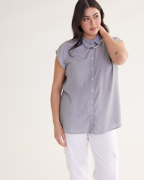 Extended-Sleeve Blouse with Shirt Collar