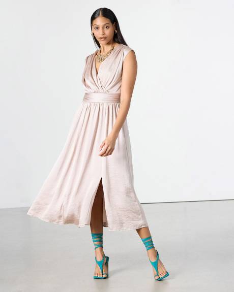 Extended-Sleeve Maxi Dress with Wrap V Neckline