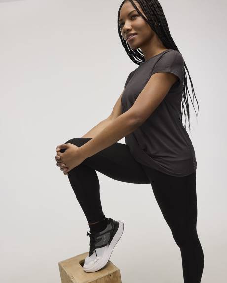 Crew-Neck T-Shirt with Twisted Front - Dry-Lux (R) Hyba