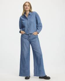 Wide-Leg High-Rise Jean - Curvy Fit