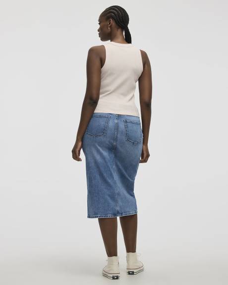 Fitted Crew-Neck Ribbed Tank