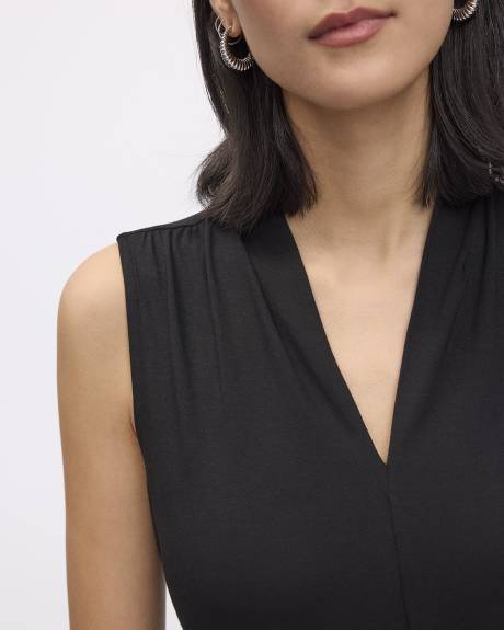 Haut sans manches à col V