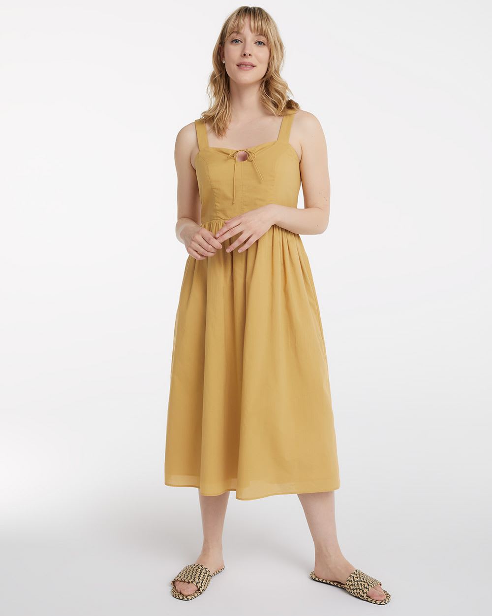 Sweetheart Neckline Fit and Flare Midi Dress