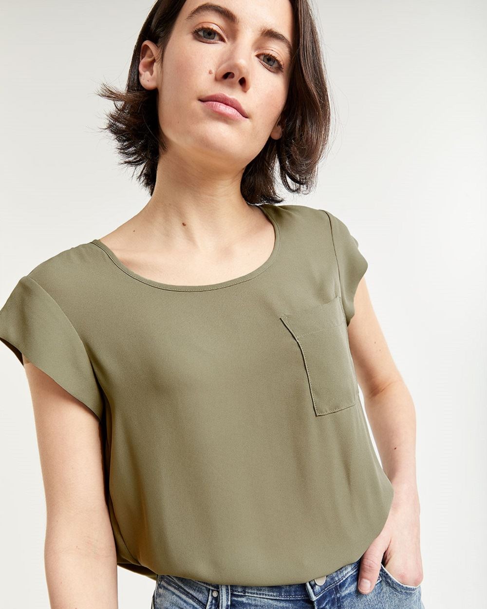 Blouse with Pocket R Essentials