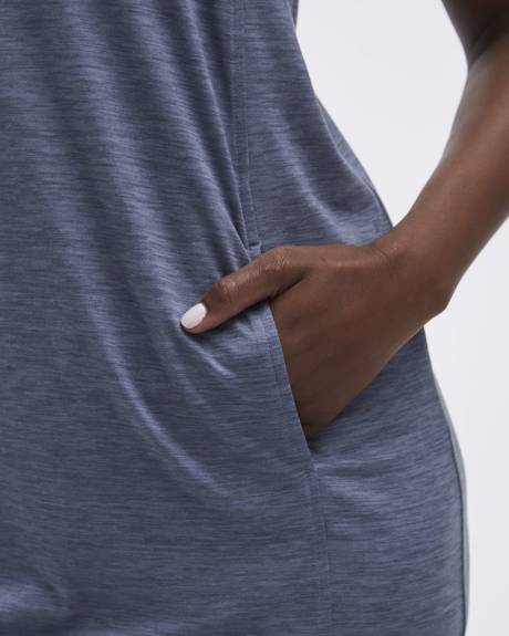 Sleeveless Crew-Neck Dress - Dry-Lux (R) Hyba