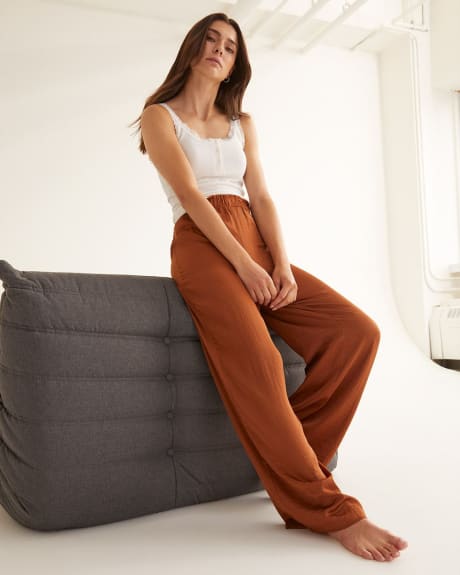 Pantalon pyjama en satin à jambe large, R Line