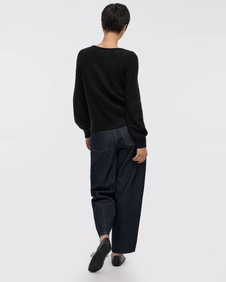 Pull DouceMaille à manches longues ballons et col V