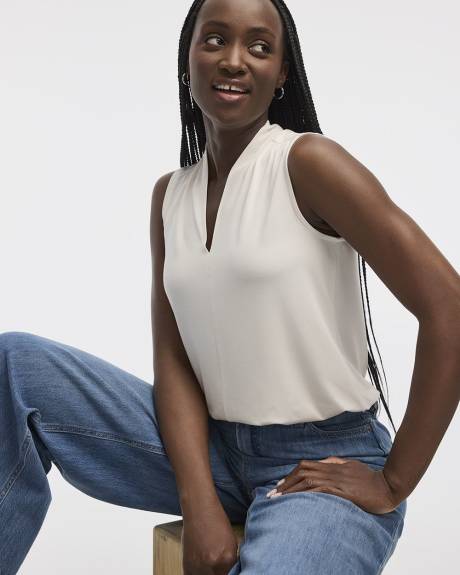 Haut sans manches à col V