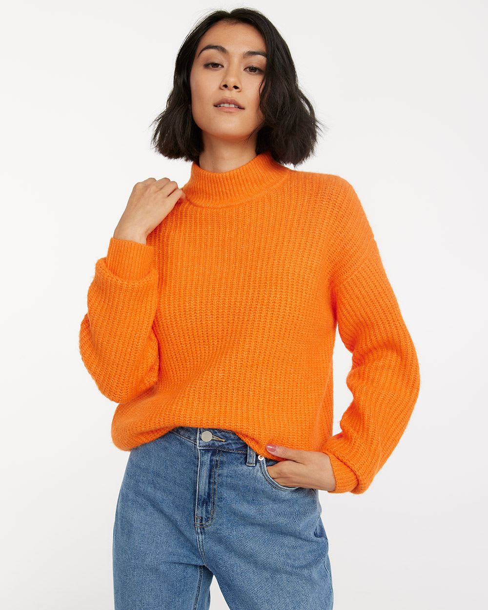 Long-Sleeve Mock-Neck Pullover