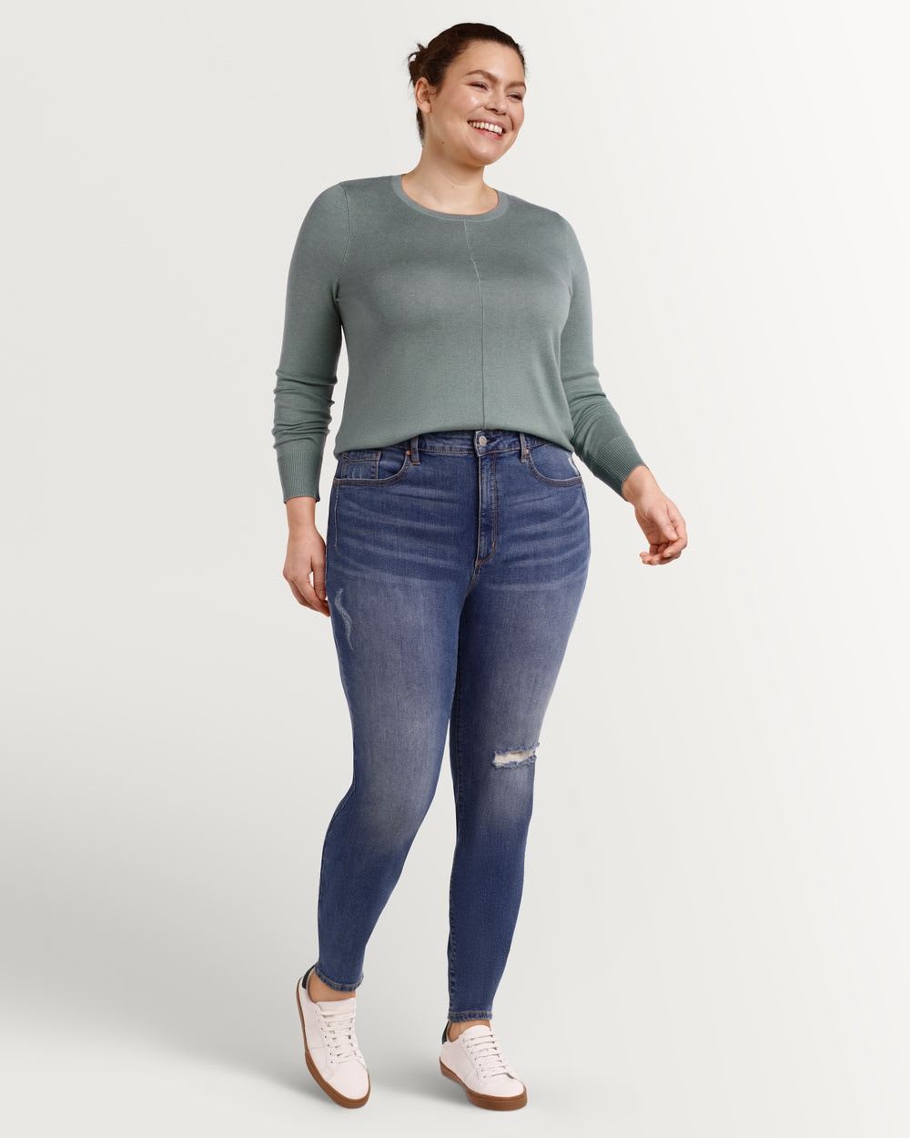 Curvy jean skinny effet usé à taille très haute et délavé moyen – Petite