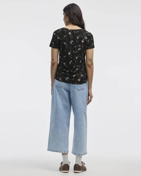 T-shirt à col V - R Essentials