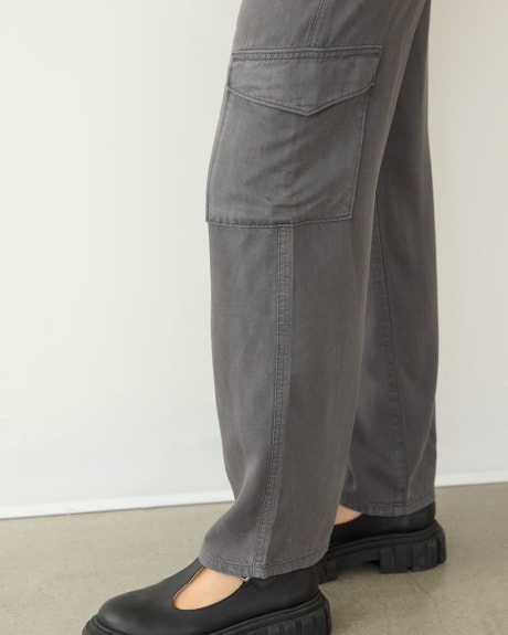 Pantalon cargo à jambe droite et taille haute - Petite