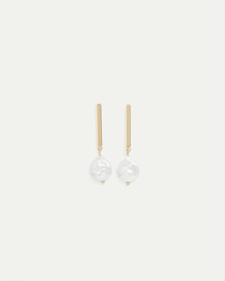 Stick Earrings with Water Pearls
