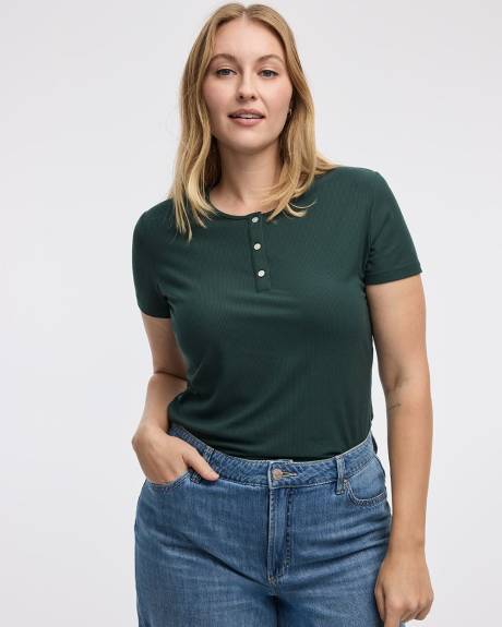 Ribbed Henley T-Shirt