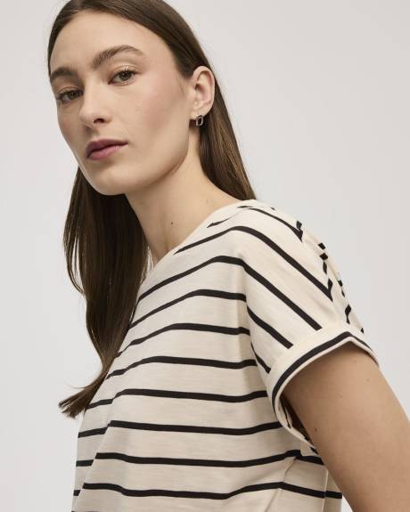 T-shirt à col rond rayé