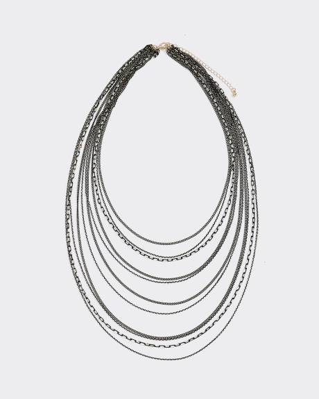 Collier à chaînes multiples