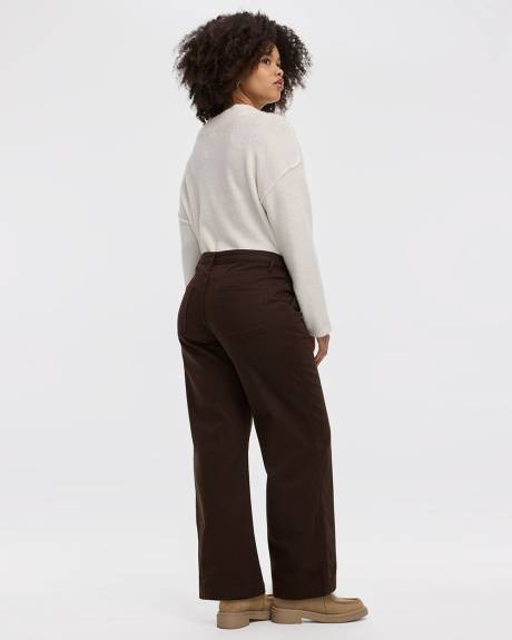 Wide-Leg Mid-Rise Jean