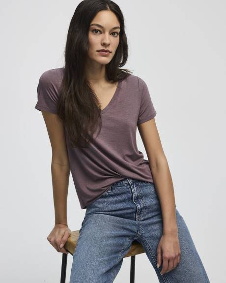 T-shirt &agrave; col V - R Essentials