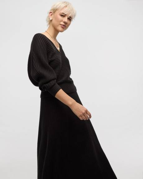 Long-Dolman-Sleeve V-Neck Ribbed Pullover