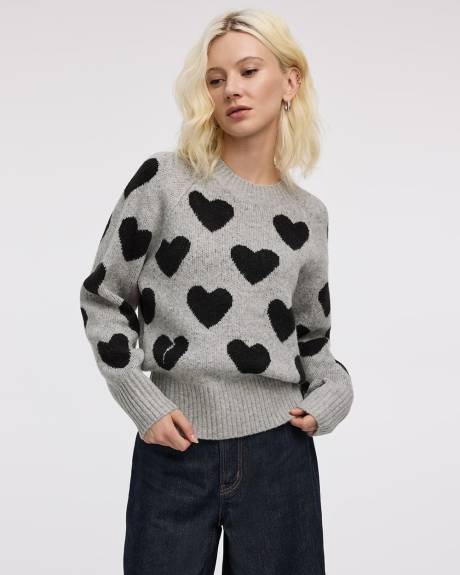 Pull à manches longues et col rond avec coeurs