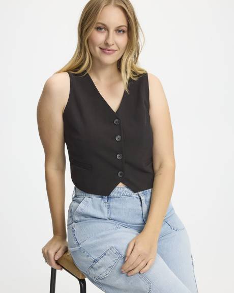 Sleeveless Vest - The Timeless