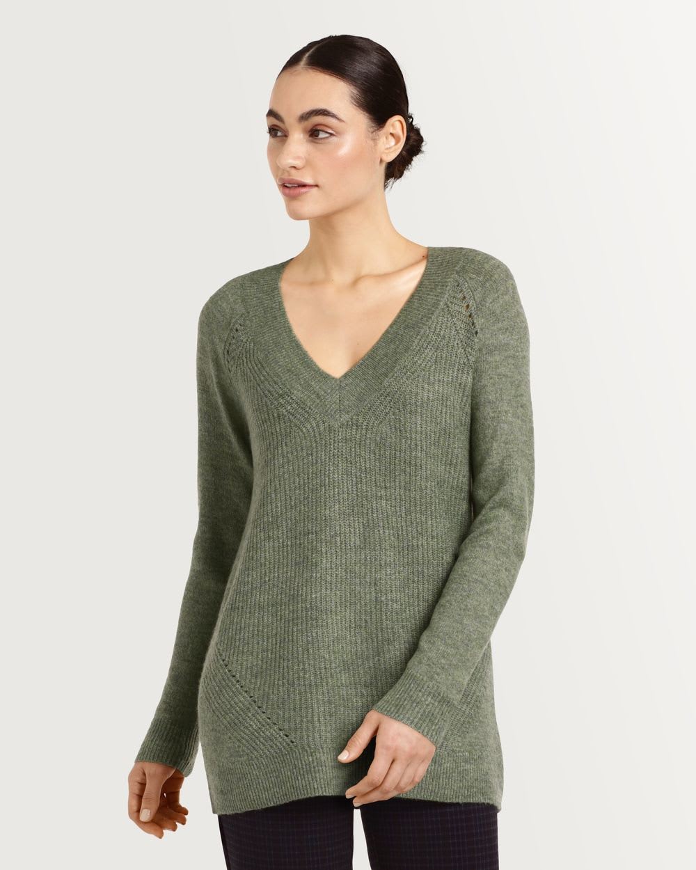 Knitted V Neck Pullover - Petite