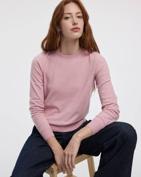 Long-Sleeve Pullover - R Essentials