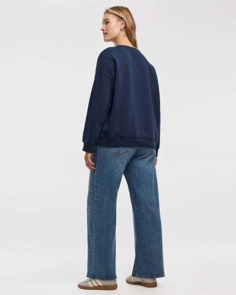 Long-Sleeve Crew-Neck Fleece Sweatshirt with Quotes