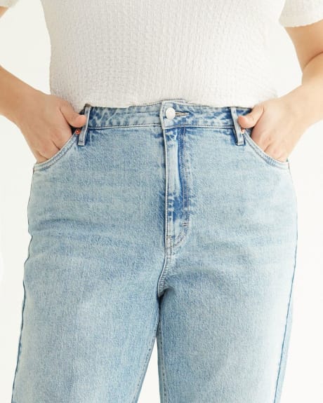Tapered-Leg High-Rise Jean - The Mom Jeans - Petite
