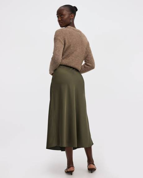 Jupe midi à silhouette en A en satin