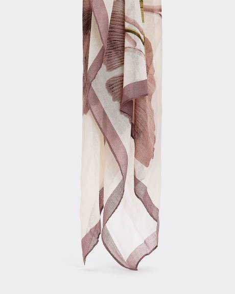 Foulard à motif floral